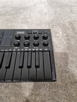 Akai MPK Mini - MIDI Keyboard Controller - Black - Excellent - Image 11