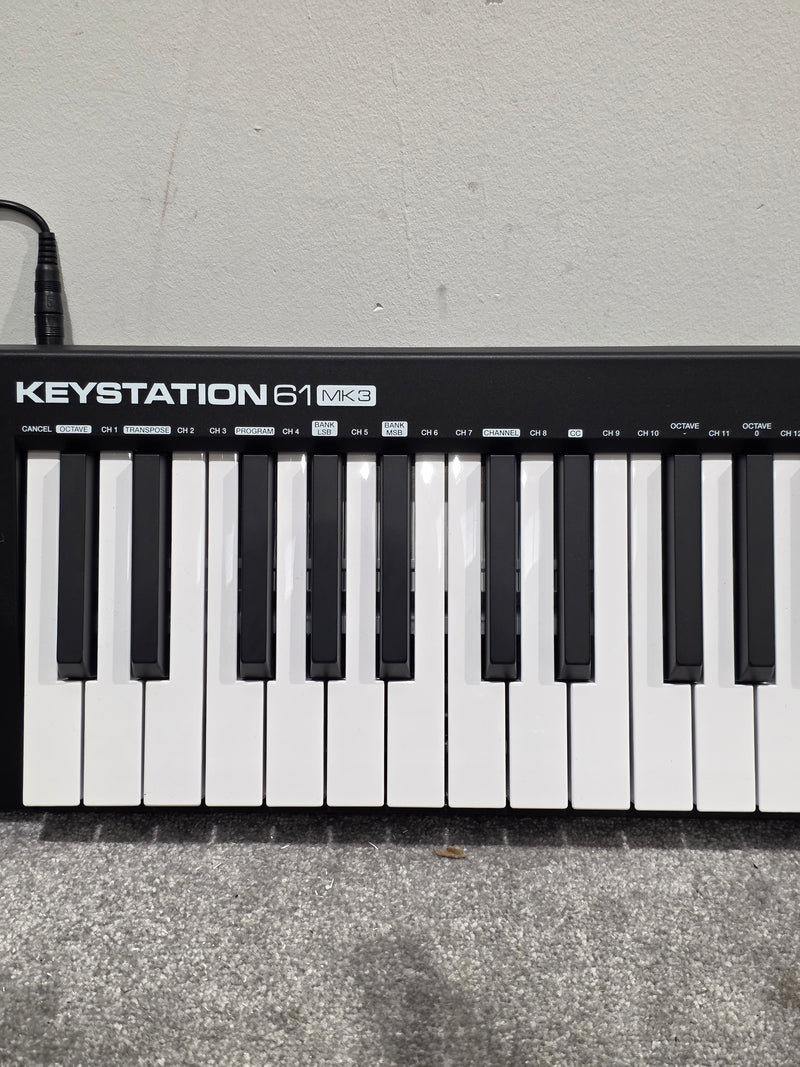 M-Audio Keystation 61 MK3 - MIDI Controller Keyboard - Black - Midi Controller - Excellent - Image 3