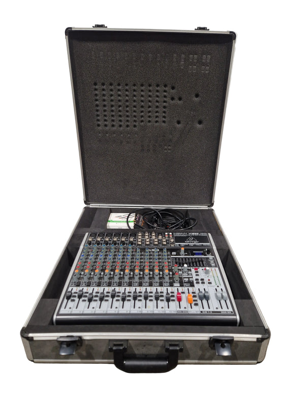Behringer Xenyx X1832USB - Audio Mixer - Black - Mixer - Good