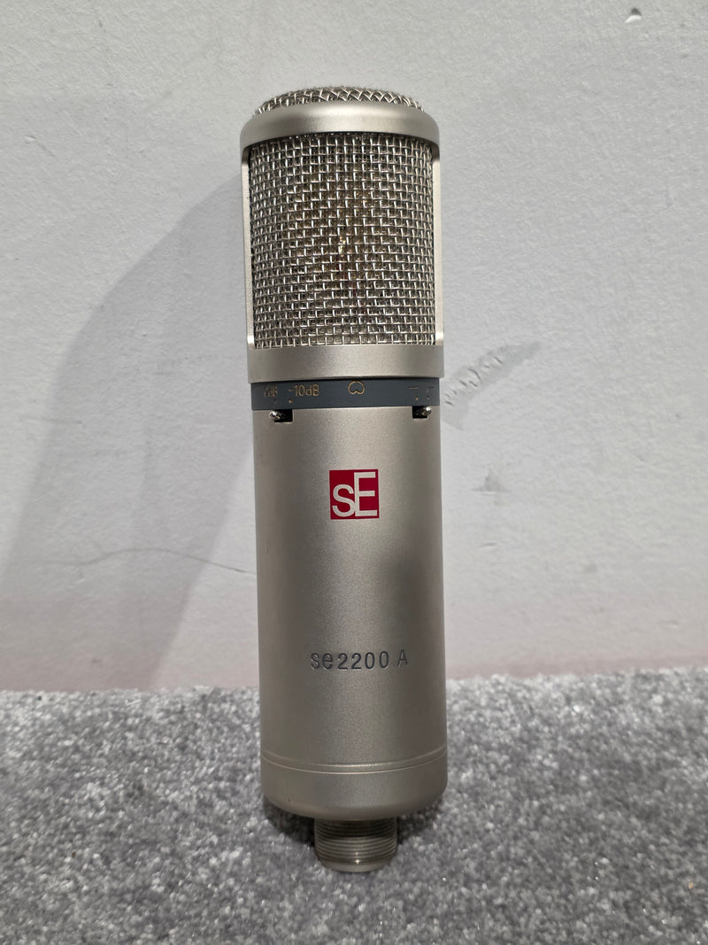 SE Electronics SE2200A - Condenser Microphone - Good w/ Hard Case & Original Box - Image 2