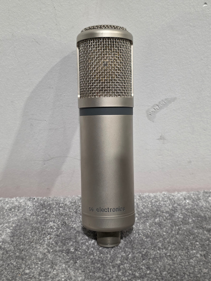 SE Electronics SE2200A - Condenser Microphone - Good w/ Hard Case & Original Box - Image 3