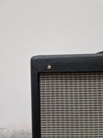 Fender DeVille 212 - Guitar Amplifier - 2x12