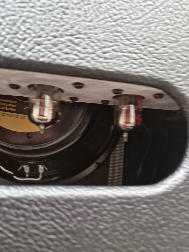 Fender DeVille 212 - Guitar Amplifier - 2x12