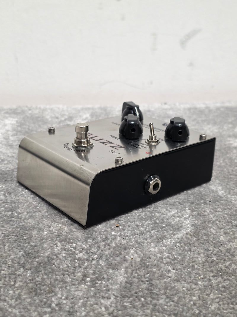 Biyang FZ-7 Fuzz - Guitar Effects Pedal - Excellent - Image 5