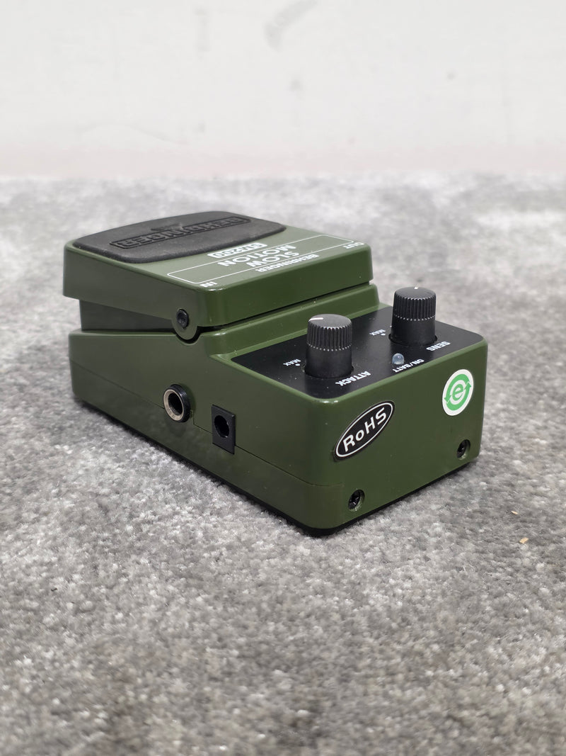 Behringer SM200 Slow Motion - Guitar Effects Pedal - Green - Good - Image 3