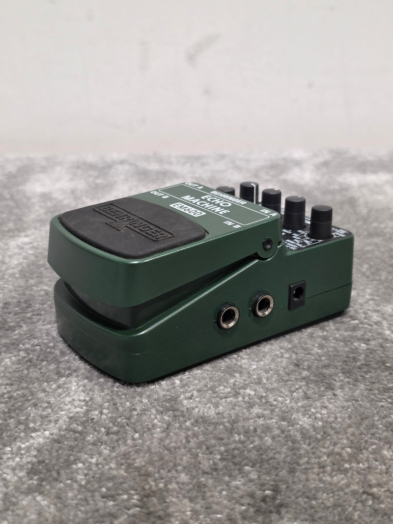 Behringer EM600 Echo Machine - Guitar Effects Pedal - Green - Good - Image 3