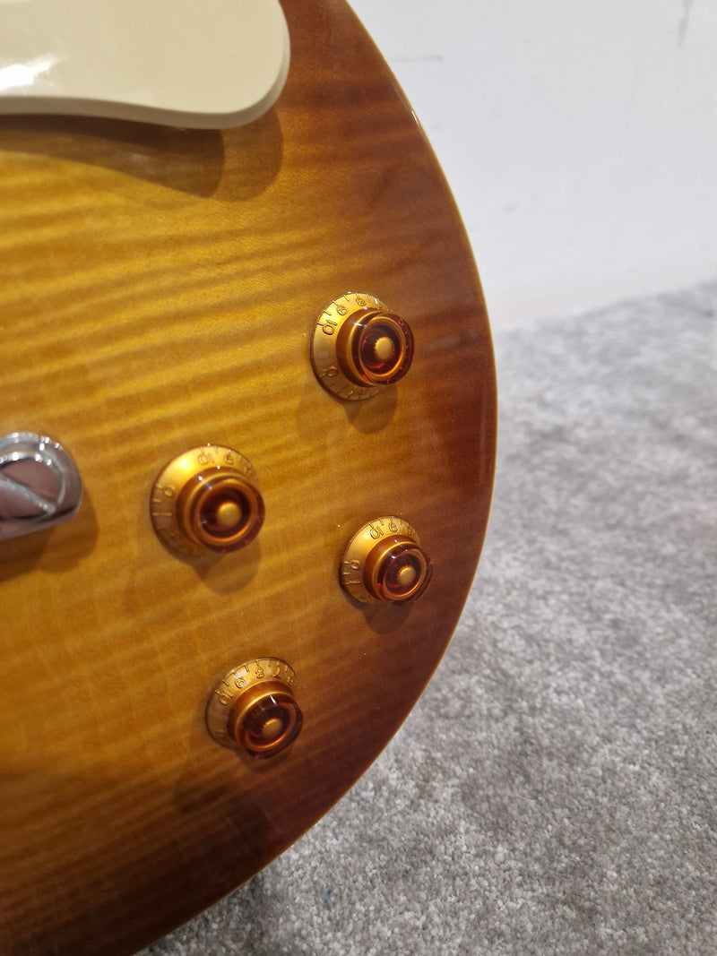 Epiphone Les Paul Honeyburst 2010 - Good w/ Hard Case & Full setup - Image 13