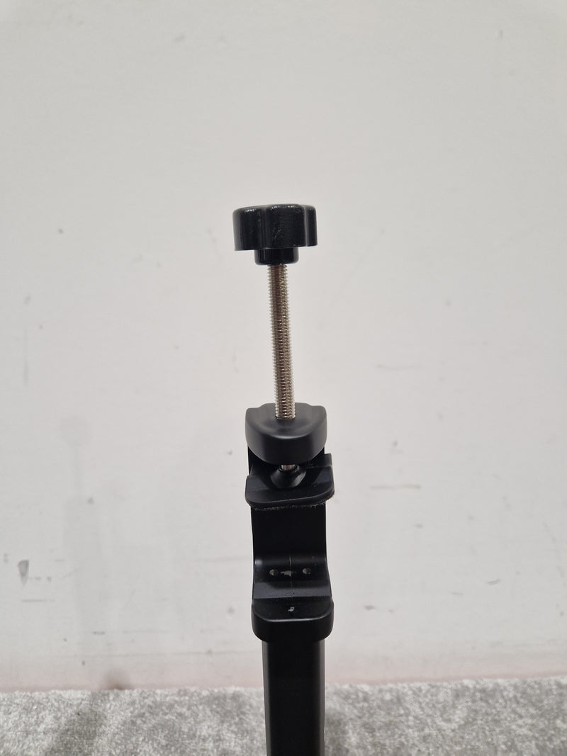 Gear4Music Speaker stands Desk clamp style Pair - Excellent - Image 2