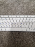 Apple Magic Keyboard - Wireless Keyboard - White - Good - Image 5