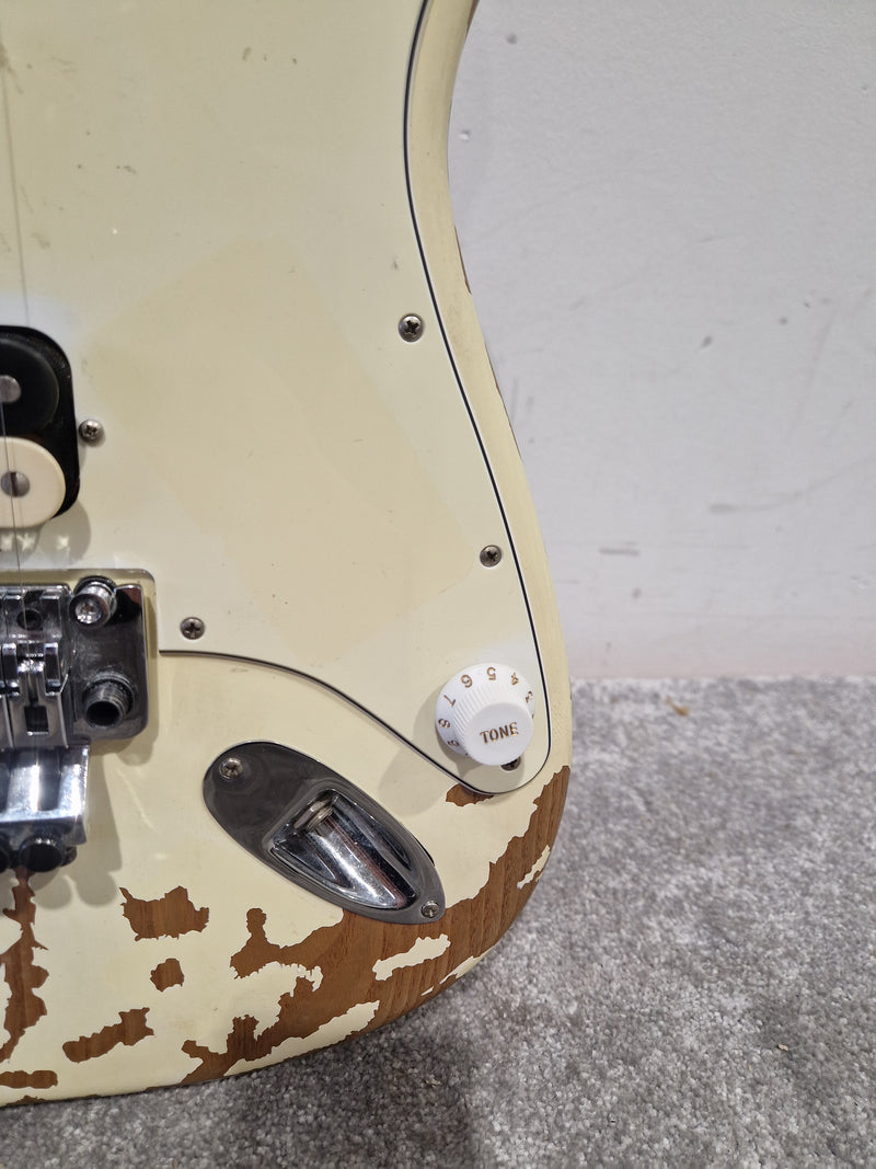 Charvel Henrik Danhage - Electric Guitar - White Relic - Excellent w/ Soft Case & spare whammy - Image 10