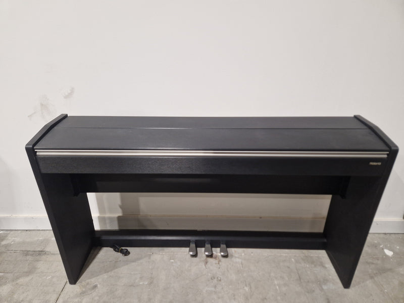 Roland F-110 - Digital Piano - Black - Good - Image 8