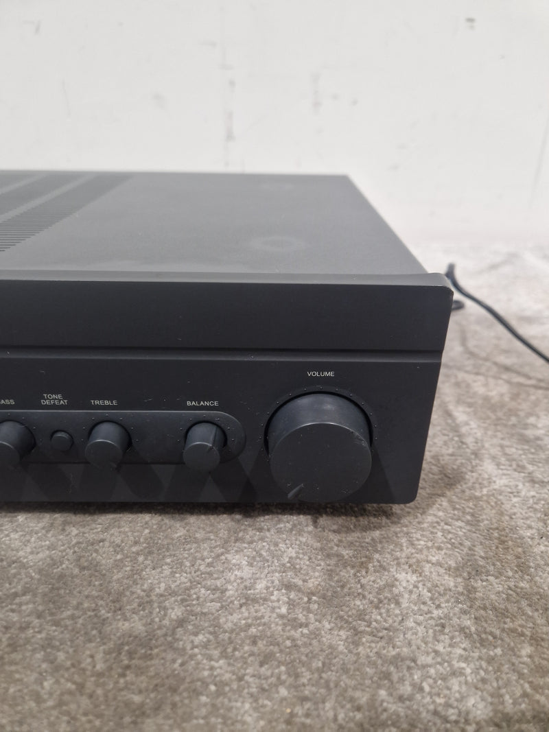 NAD C 320BEE - Stereo Integrated Amplifier - Excellent - Image 2