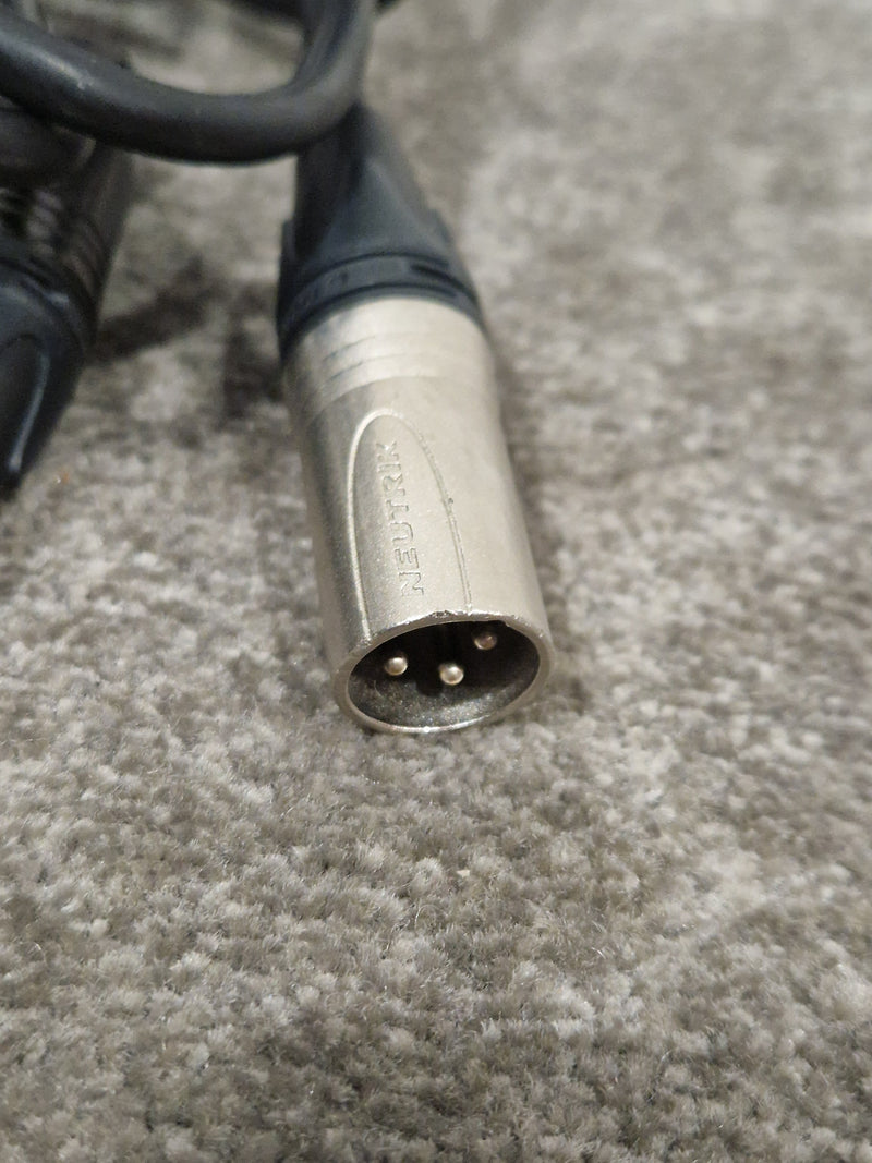 Shure BETA 58A Microphone - Excellent w/ Soft Case & Cables - Image 5