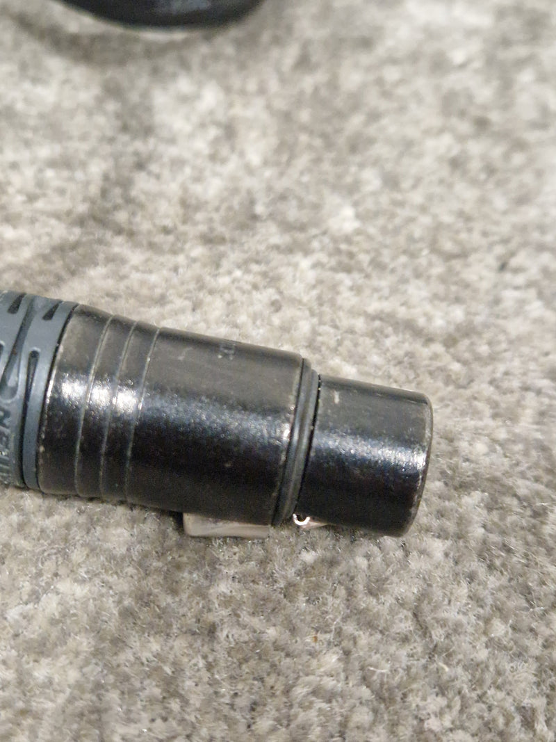Shure BETA 58A Microphone - Excellent w/ Soft Case & Cables - Image 6