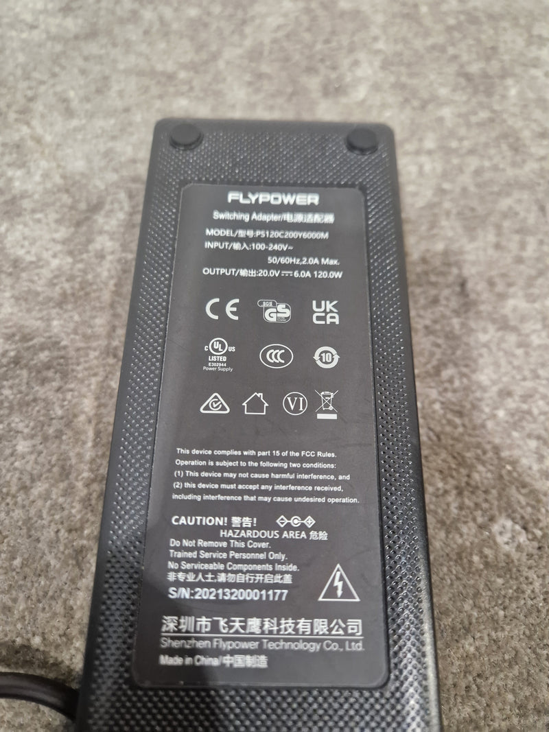 Flypower Switching Adapter PS120C200Y6000M - Excellent - Image 2