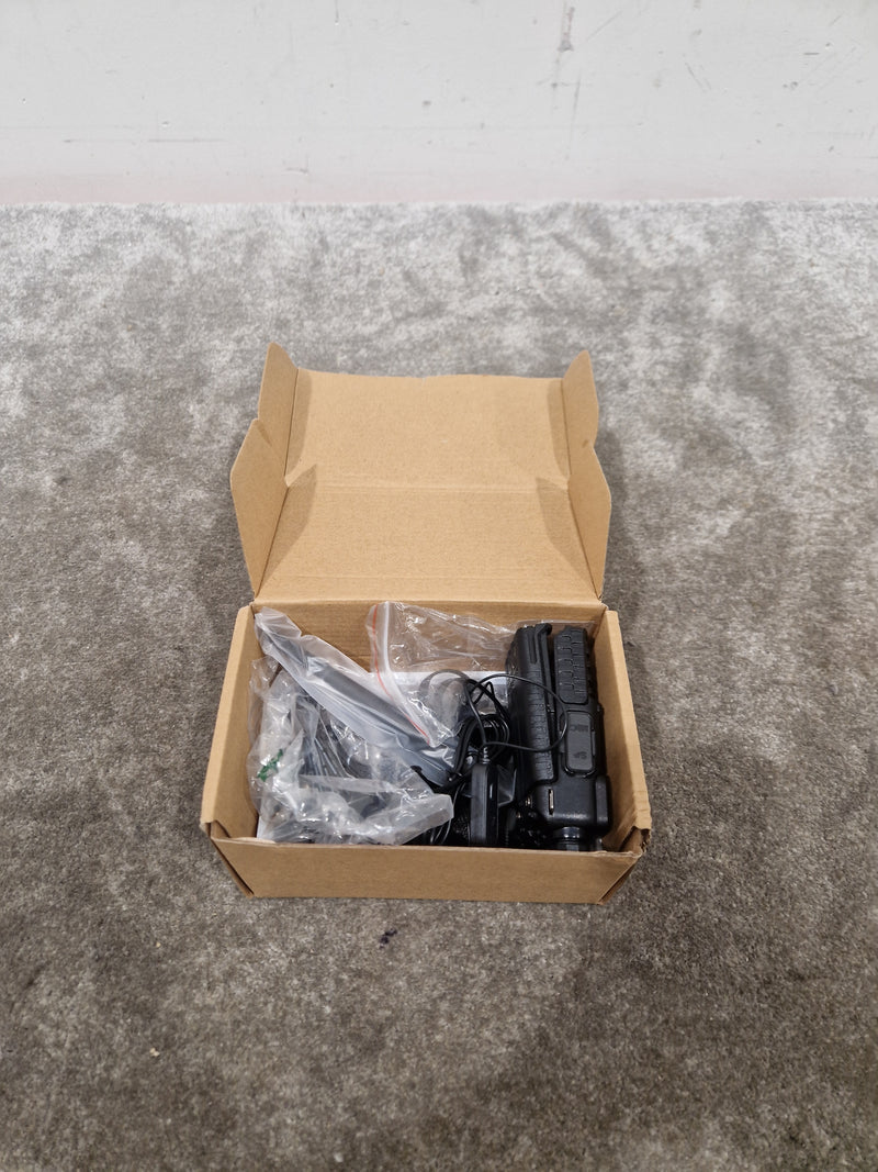 Baofeng UV-5R Black Receiver - Like New w/ Original Box & charging port, Antennae - Image 17