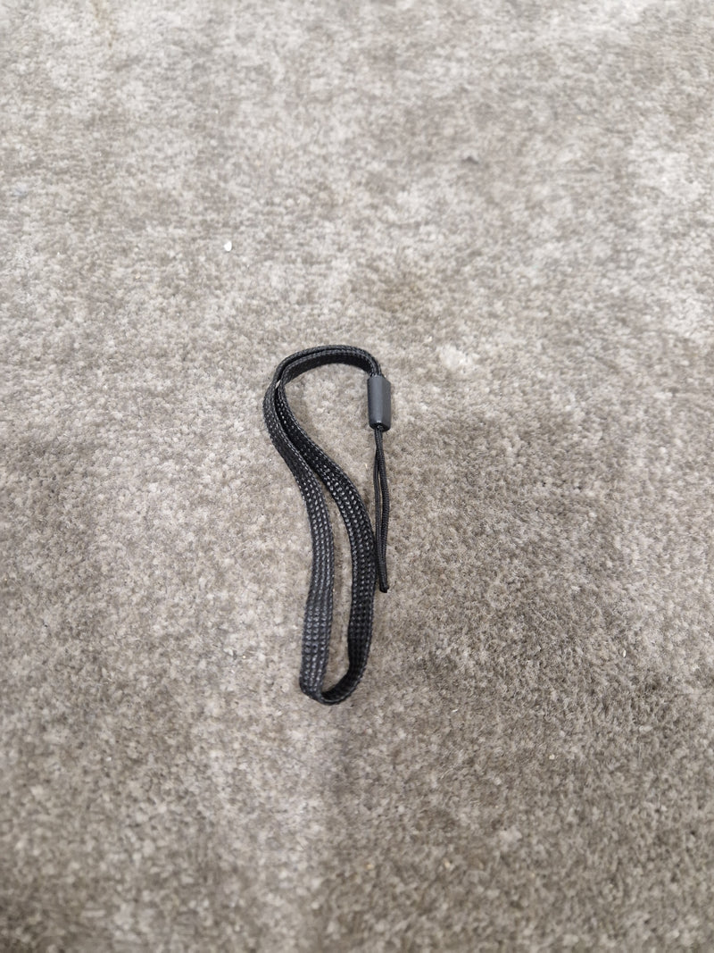 Baofeng UV-5R Black Receiver - Like New w/ Original Box & charging port, Antennae - Image 10