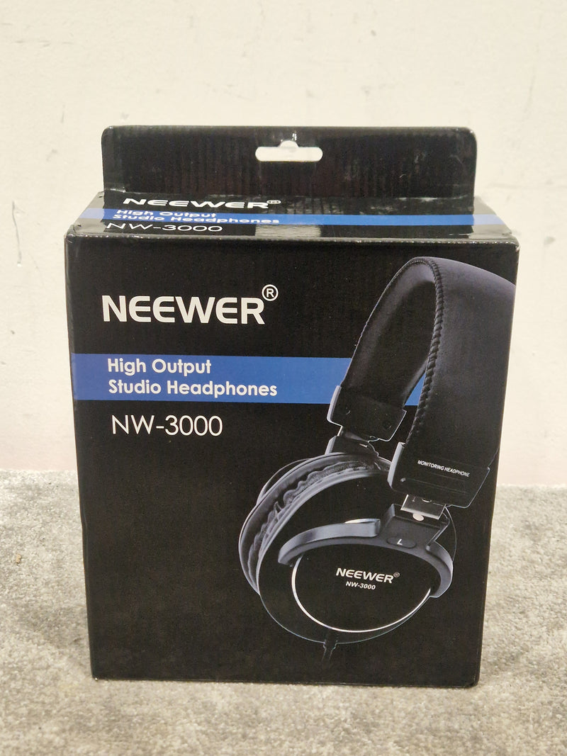 Neewer NW-3000 - Studio Headphones - Black - Like New w/ Original Box & Manuals - Image 5