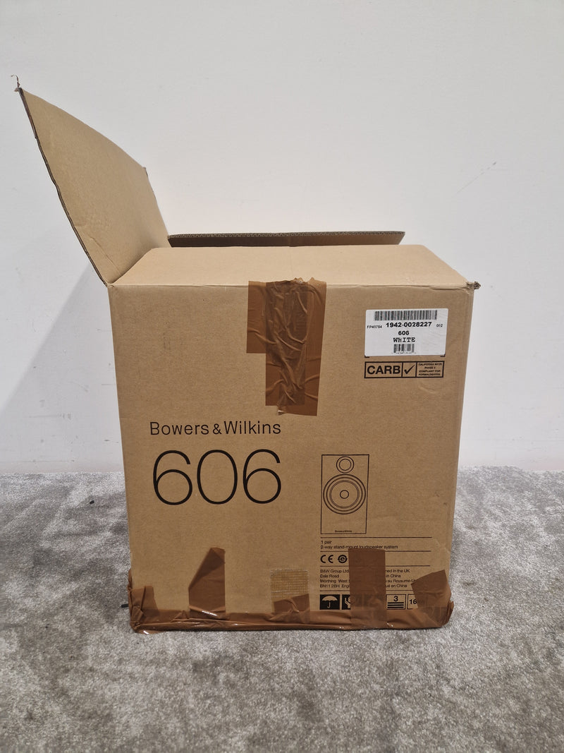 Bowers & Wilkins 606 - Bookshelf Speakers - Pair - White - Excellent - Image 13