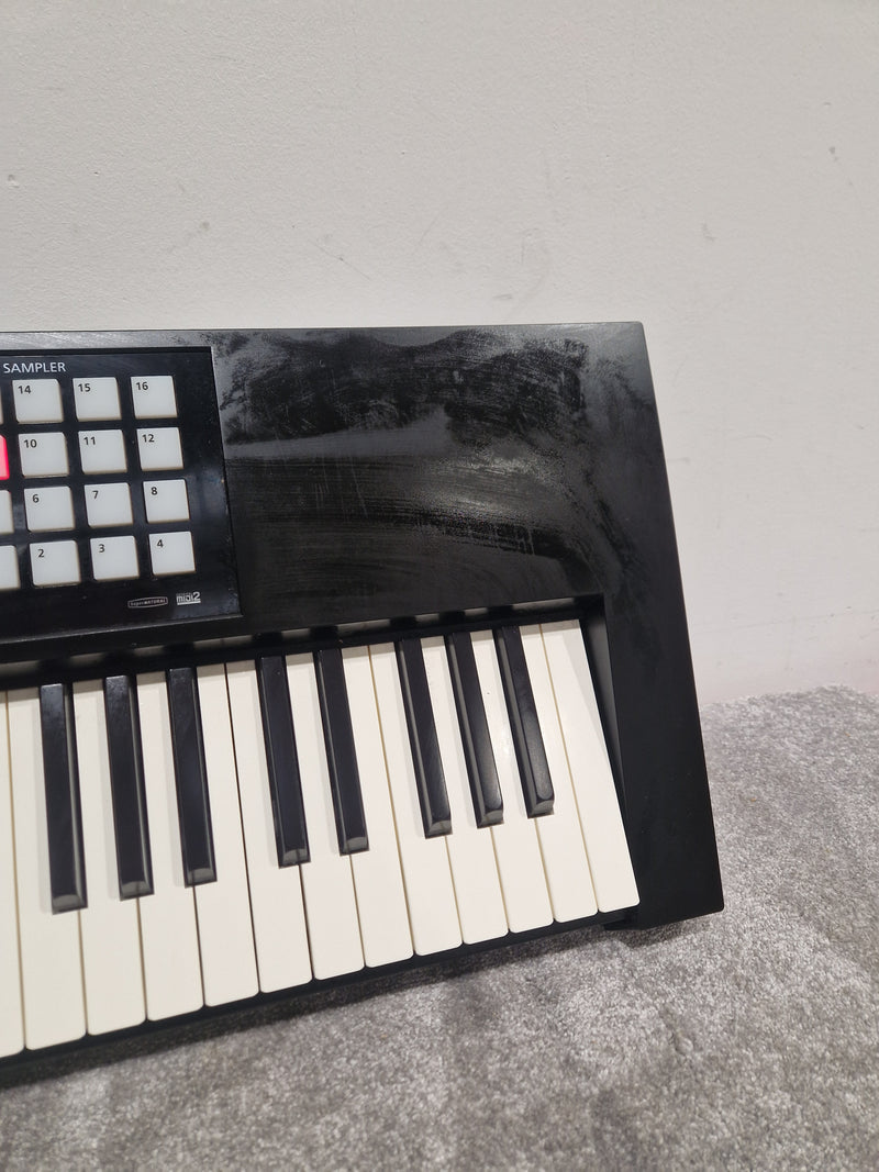 Roland FA-08 - Workstation Keyboard - Black - Excellent w/ Manuals, Power Supply & Soft Case - Image 2