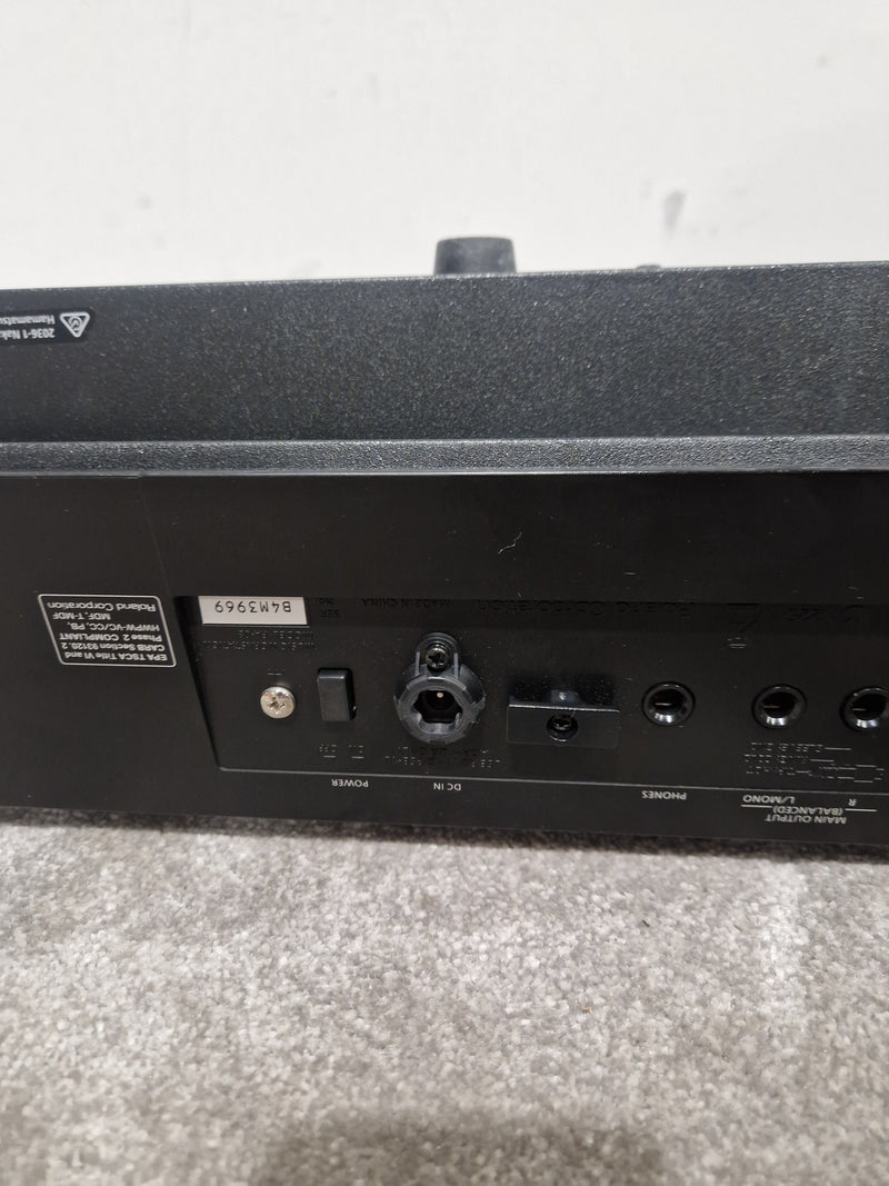 Roland FA-08 - Workstation Keyboard - Black - Excellent w/ Manuals, Power Supply & Soft Case - Image 6
