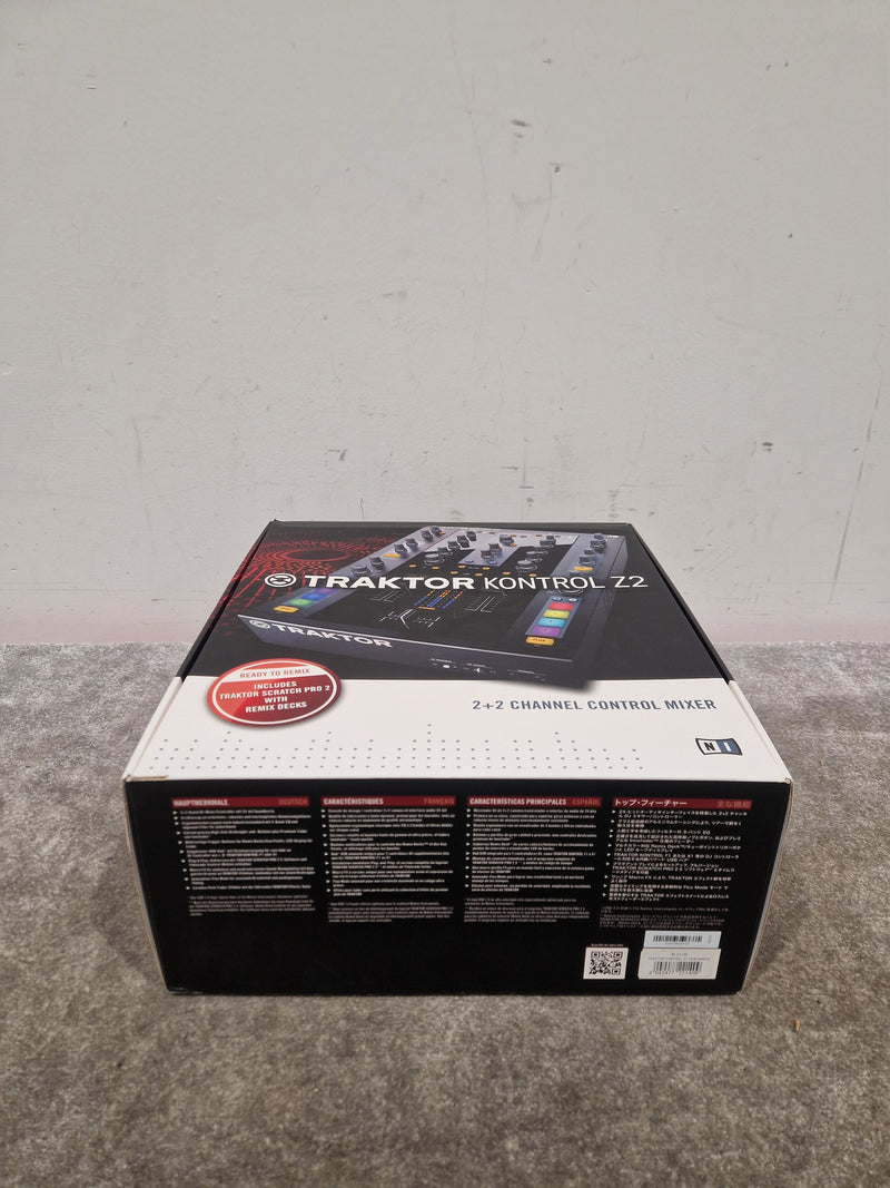 Native Instruments Traktor Kontrol Z2 - DJ Controller/Mixer - Black – DJ Controller - Excellent - Image 3