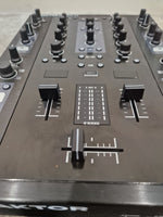 Native Instruments Traktor Kontrol Z2 - DJ Controller/Mixer - Black – DJ Controller - Excellent - Image 2