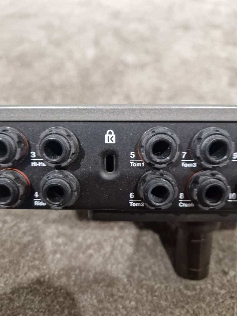 Alesis Trigger IO - USB to MIDI Drum Trigger Interface - With Cable and Mounting Clamp - Excellent - Image 2
