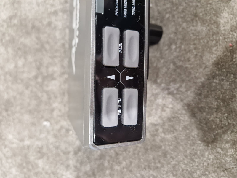 Alesis Trigger IO - USB to MIDI Drum Trigger Interface - With Cable and Mounting Clamp - Excellent - Image 11