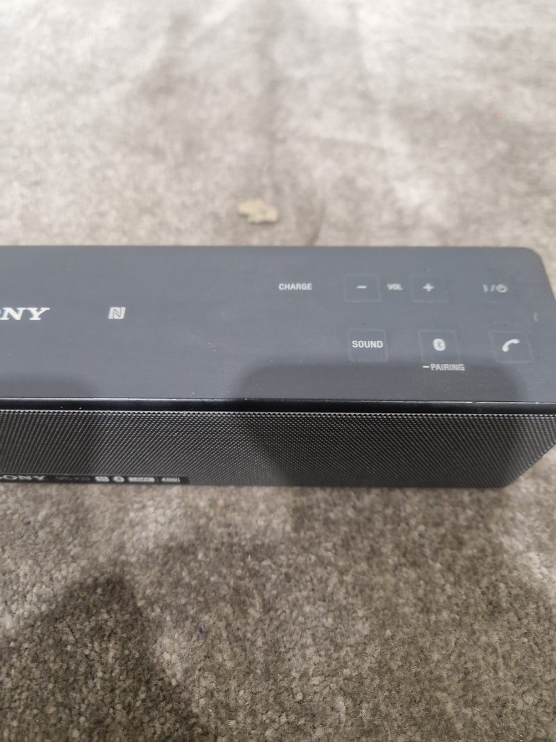 Sony SRS-X33 - Portable Bluetooth Speaker - Black - Excellent - Image 6