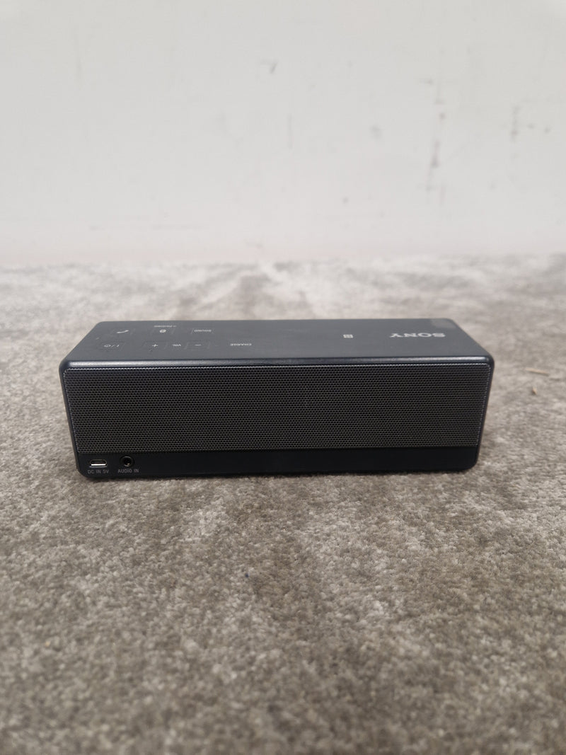 Sony SRS-X33 - Portable Bluetooth Speaker - Black - Excellent - Image 8