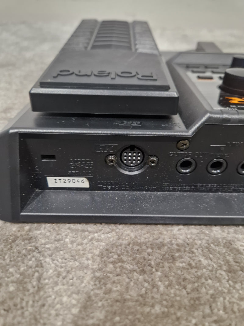 Roland GR-20 - Guitar Synthesizer - Complete System - Excellent w/ Cables & Power Supply - Image 3