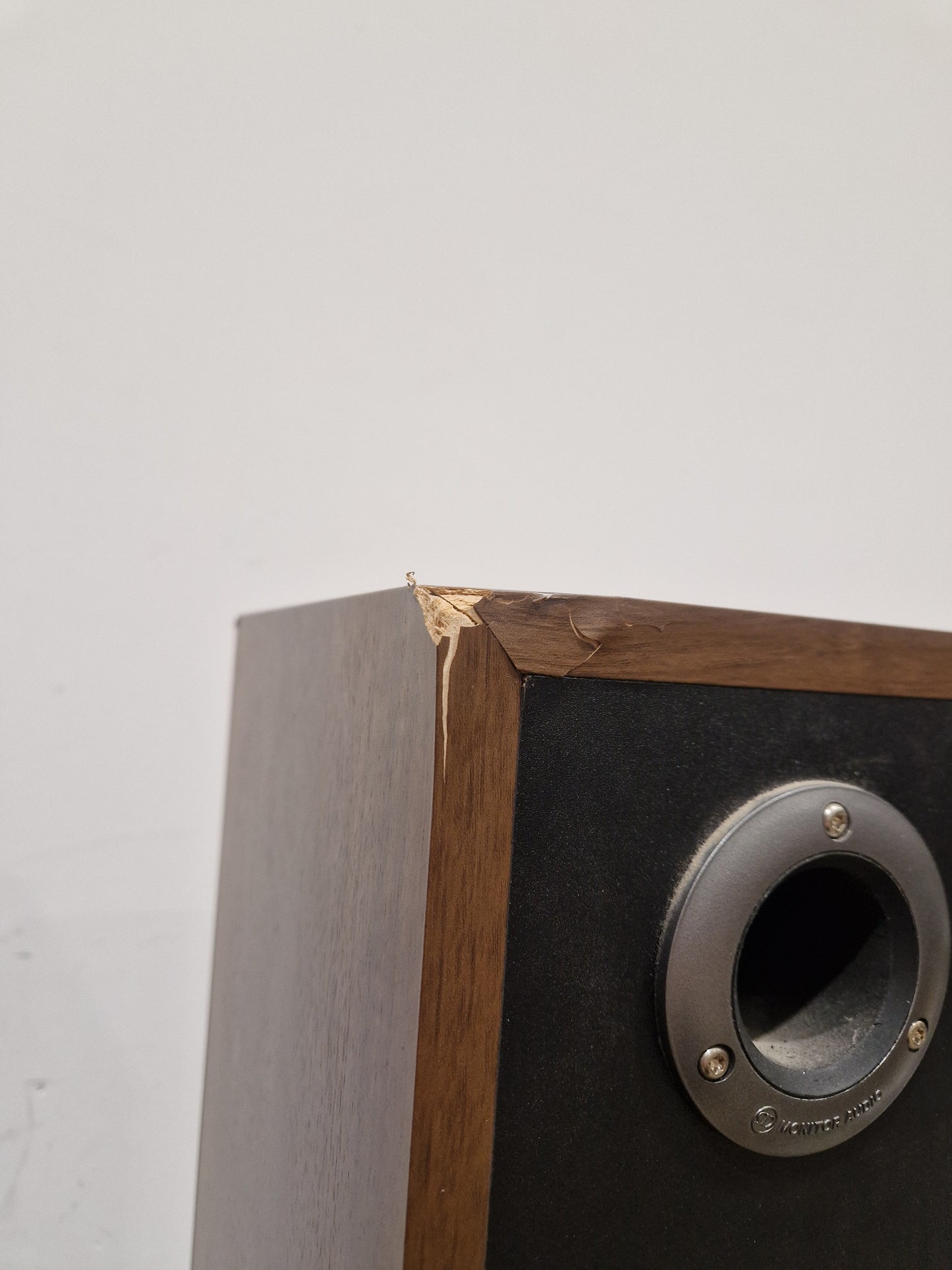 Monitor Audio Bronze 6 - Floorstanding Speakers - Pair - Walnut - Good