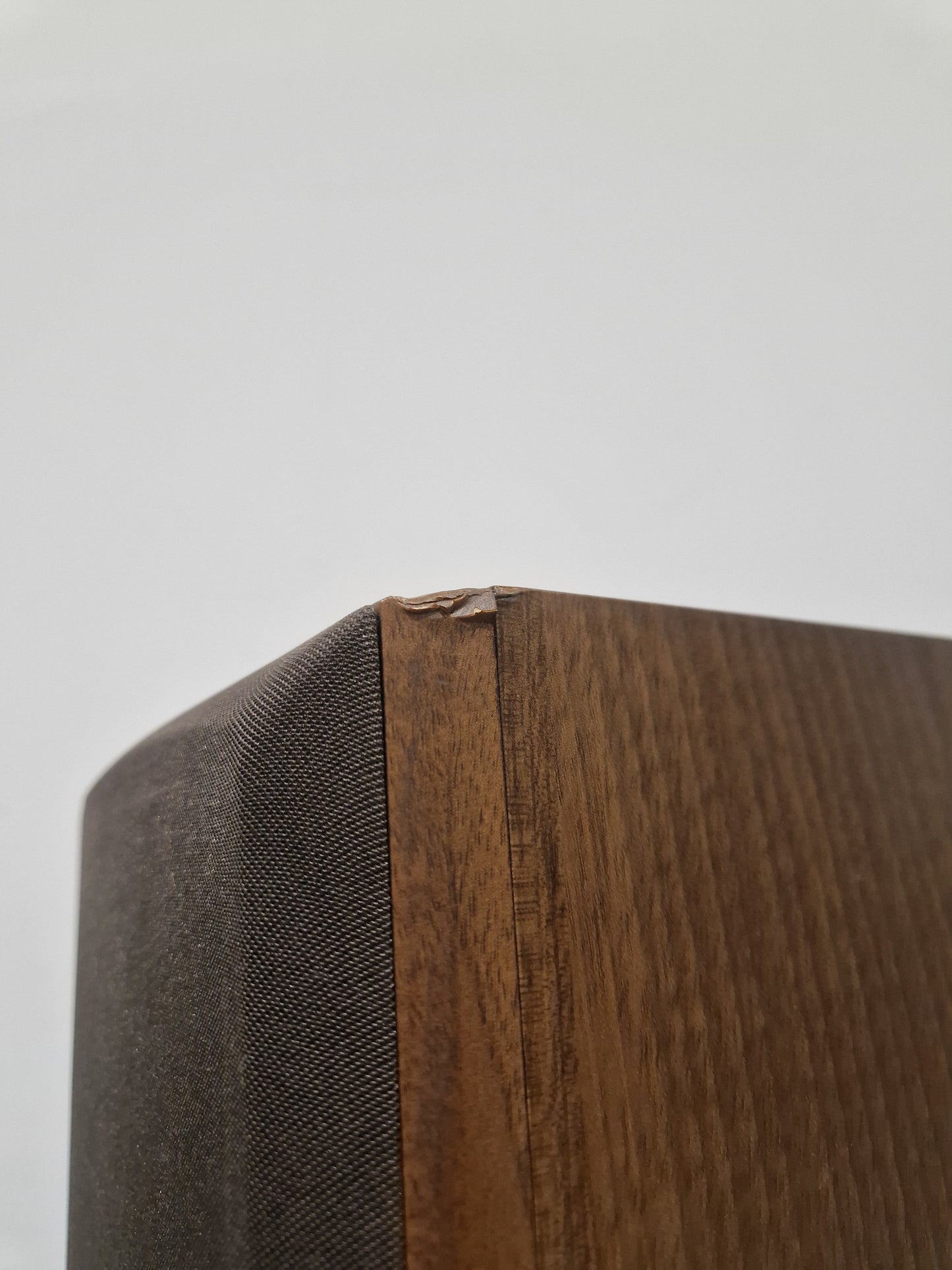 Monitor Audio Bronze 6 - Floorstanding Speakers - Pair - Walnut - Good