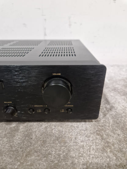 Marantz PM6006 - Integrated Amplifier - Black - Good w/ remote