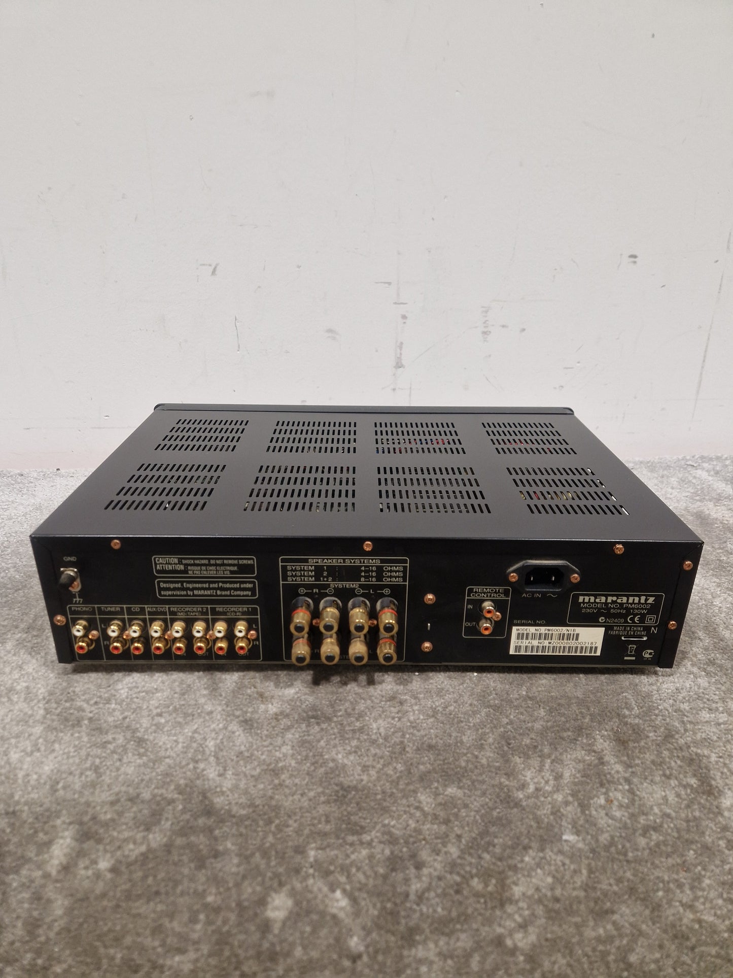 Marantz PM6006 - Integrated Amplifier - Black - Good w/ remote