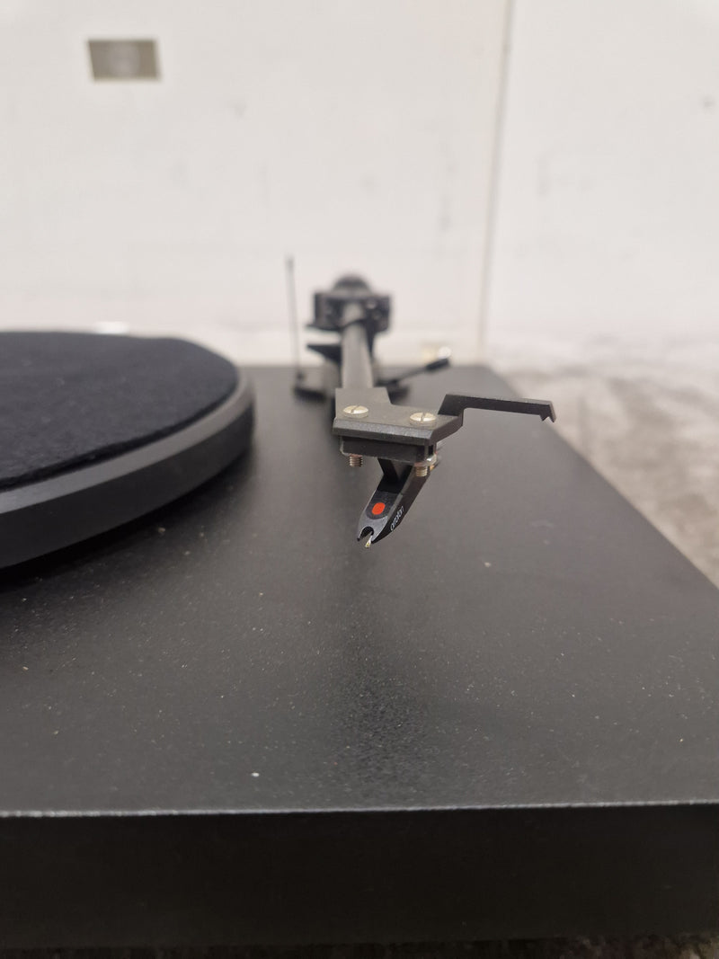Pro-Ject Debut II - Turntable - Black - Spares or Repair - Image 3