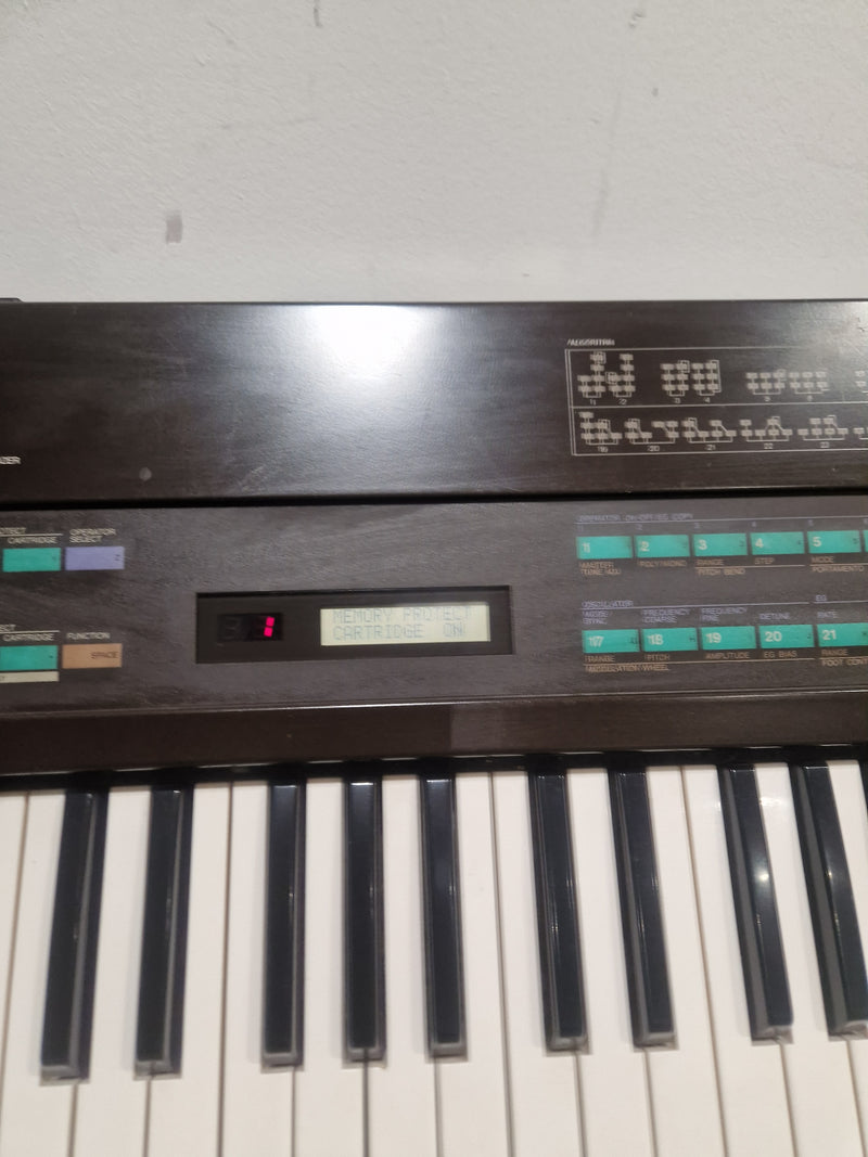 Yamaha DX7 - Digital Synthesizer - Black - Good w/ Hard Case - Image 5