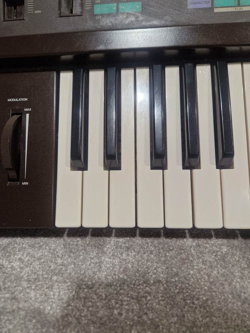 Yamaha DX7 - Digital Synthesizer - Black - Good w/ Hard Case - Image 18