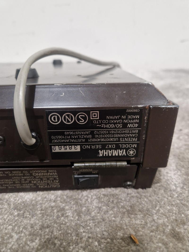 Yamaha DX7 - Digital Synthesizer - Black - Good w/ Hard Case - Image 10