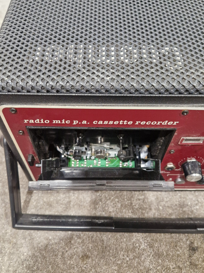 Coomber 2060-2/RW - Radio Mic P.A. Cassette Recorder - Red - Excellent - Image 9