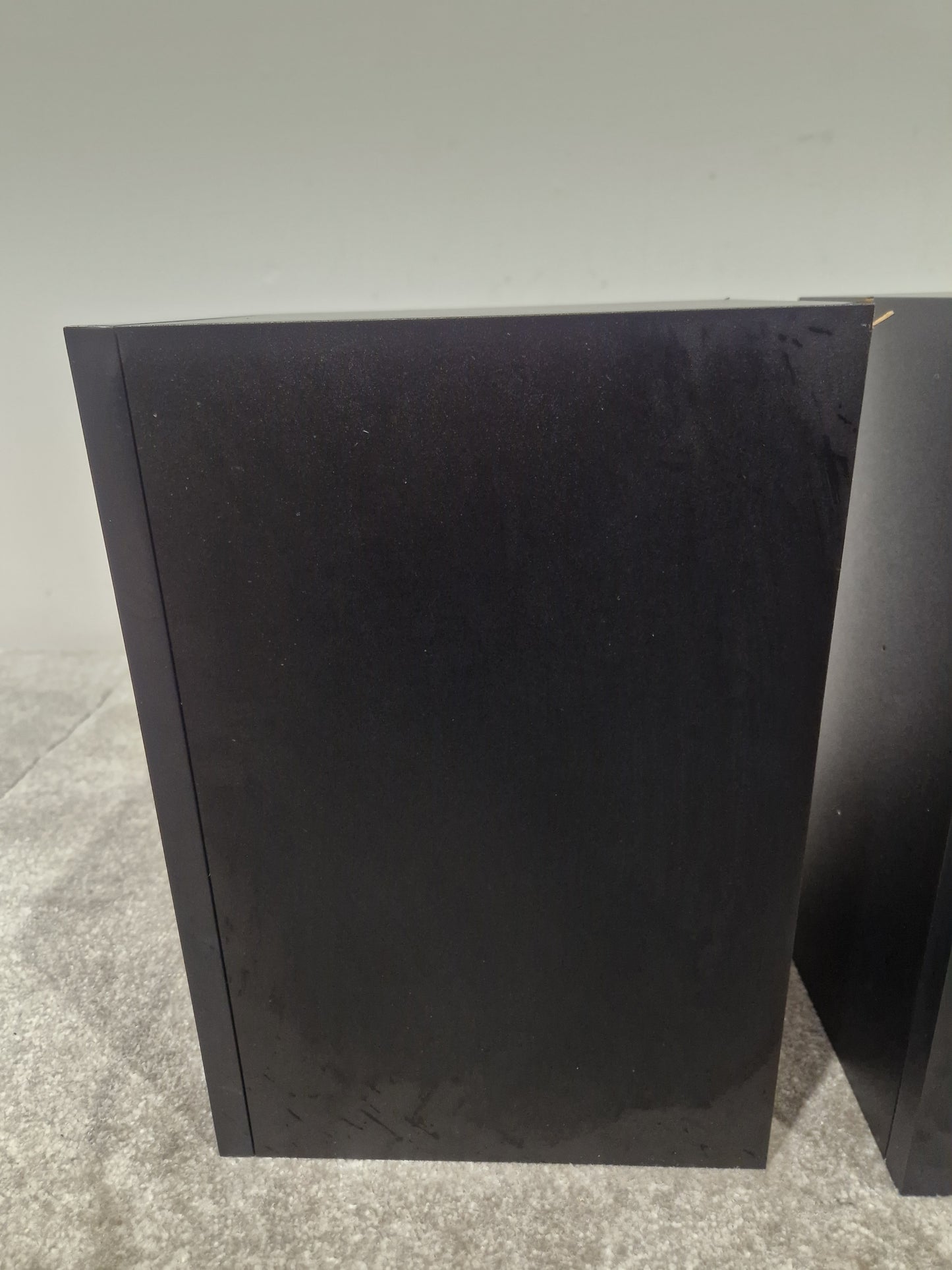 Bowers & Wilkins 607 S2 Anniversary Edition - Bookshelf Speakers - Pair - Black - Good