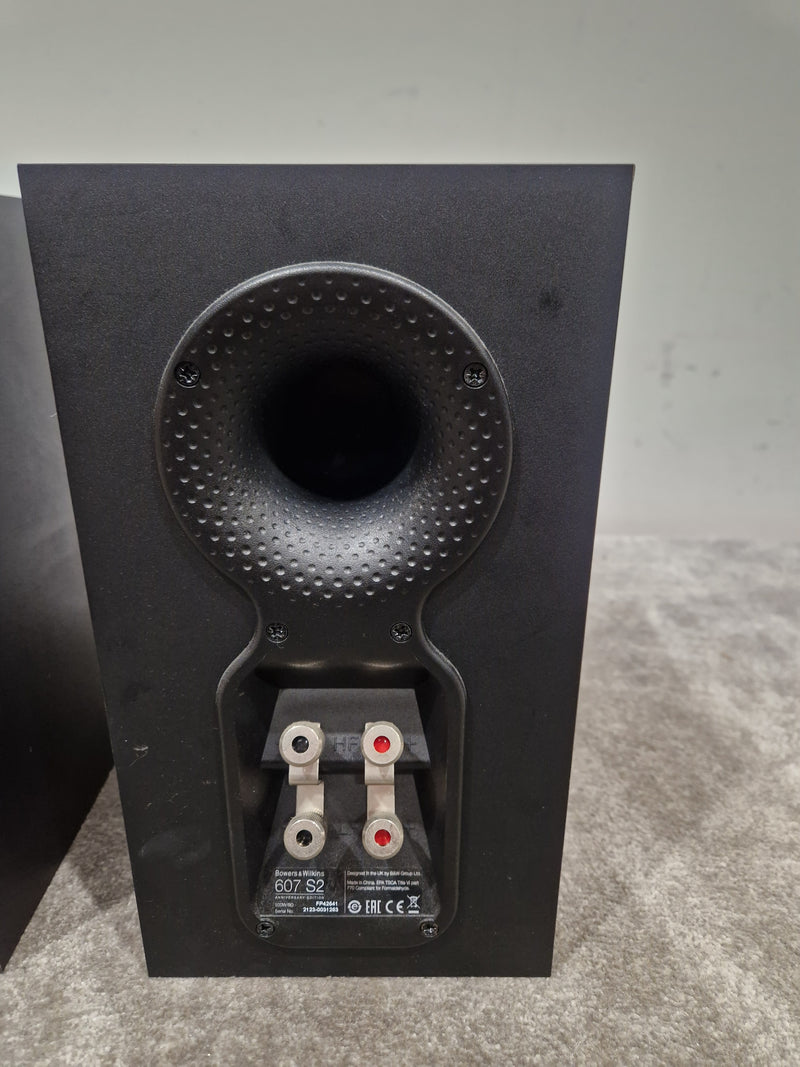 Bowers & Wilkins 607 S2 Anniversary Edition - Bookshelf Speakers - Pair - Black - Good - Image 15