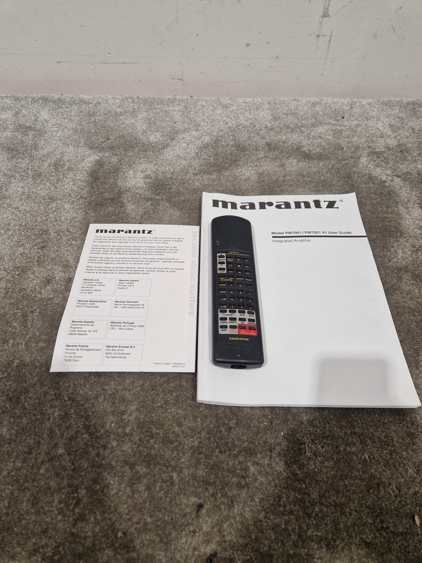 Marantz PM7001 - Integrated Amplifier - Silver - Excellent w/ Manuals & Remote