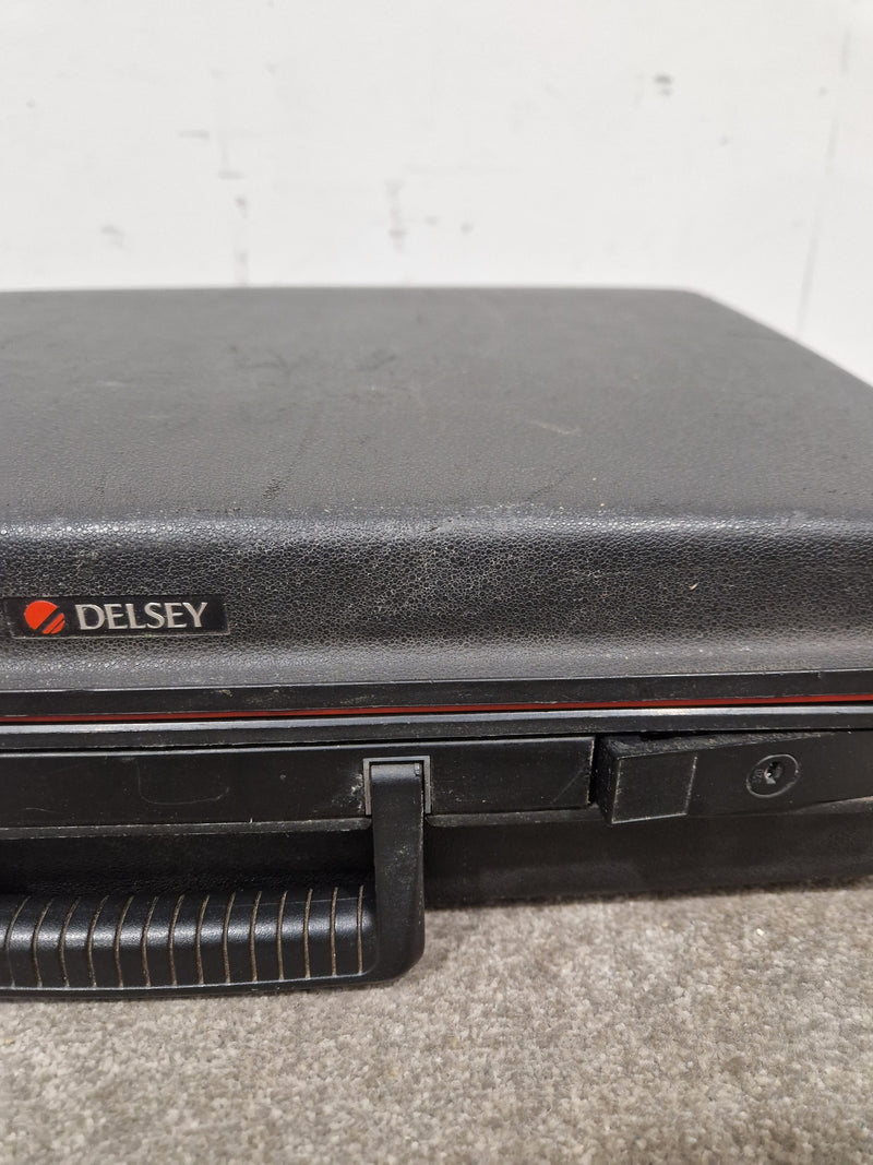 Delsey Club Suitcase - Black/Red 48cmx35cmx12cm – Suitcase - Good - Image 9