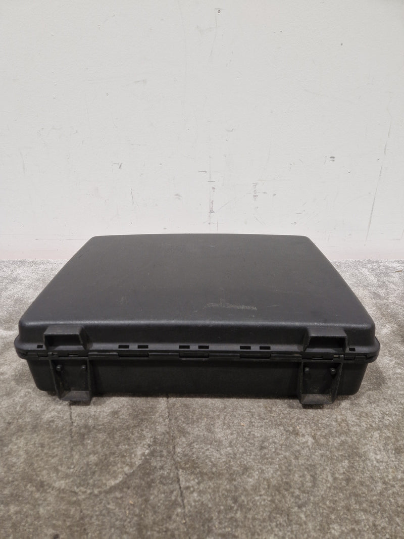 Delsey Club Suitcase - Black/Red 48cmx35cmx12cm – Suitcase - Good - Image 7