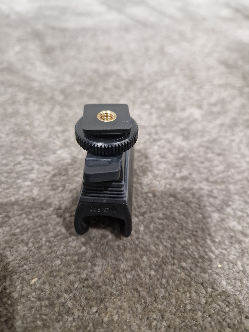 Sennheiser MKE 600 Mic Holder – Mic Holder - Excellent - Image 7