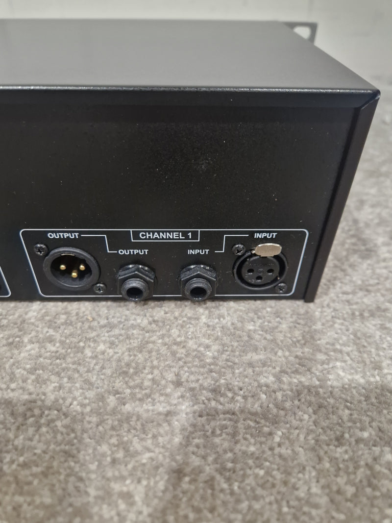 dbx 231S - Dual Channel Graphic Equalizer - Silver - Excellent w/ Original Box & Manuals - Image 13