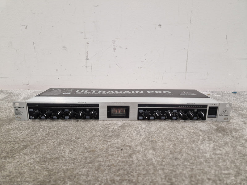 Behringer Ultragain Pro MIC2200 - Microphone Preamp - Excellent w/ Original Box - Image 3