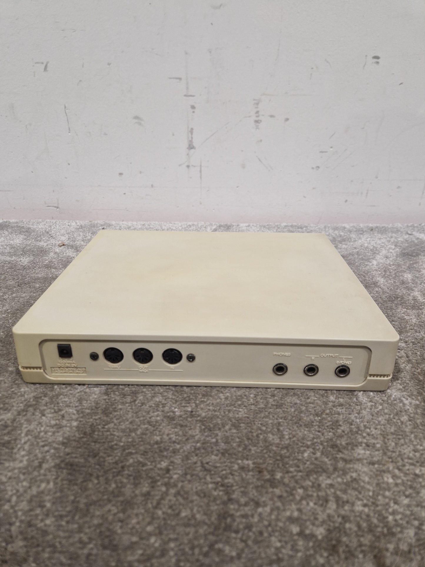 Roland CM-64 - Sound Module - Good w/ Manuals & Power Supply